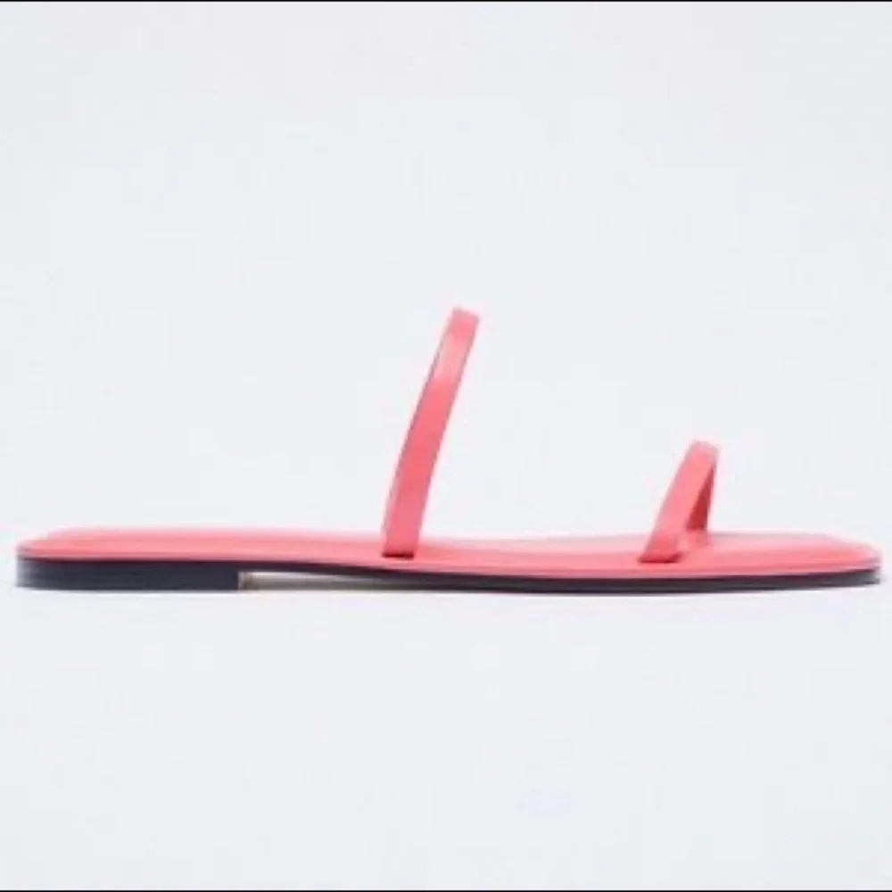 🌹NWOT. Zara Pink Leather Square Toe Slide Sandals. Size 6,5. Euro Size 37.